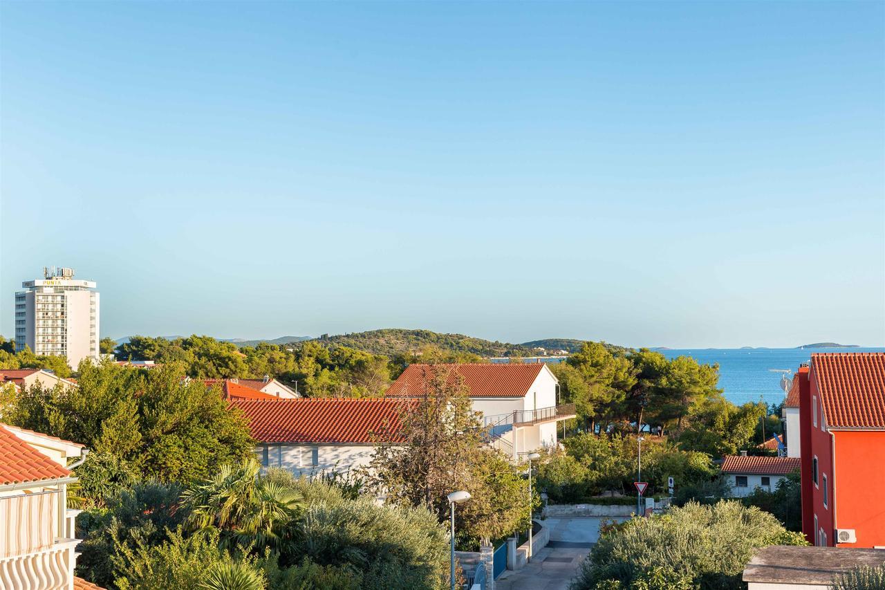 Apartments Zanze Vodice Eksteriør billede