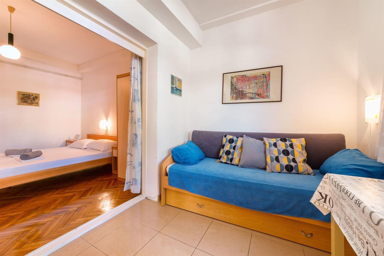 Apartments Zanze Vodice Eksteriør billede