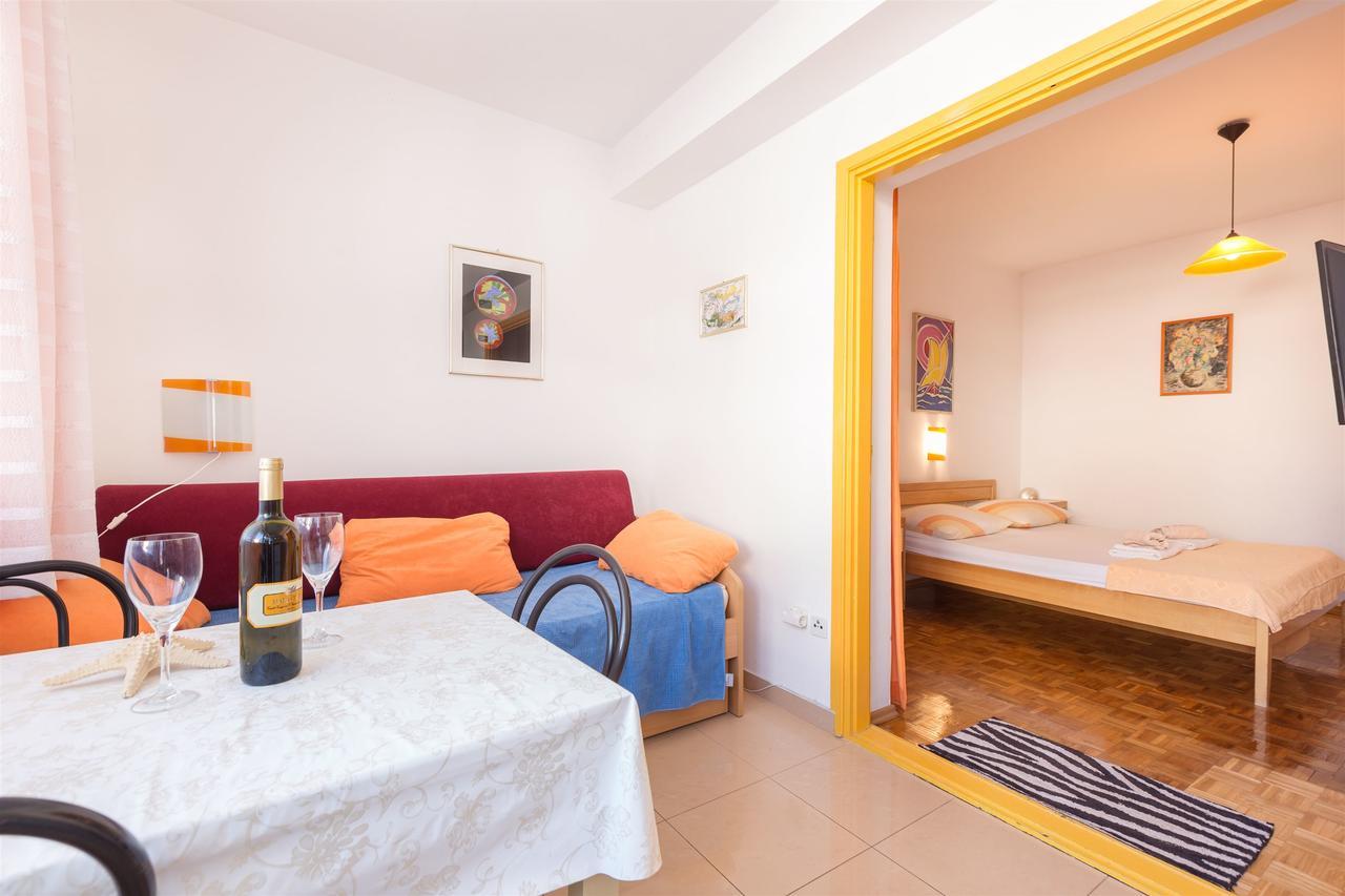 Apartments Zanze Vodice Eksteriør billede