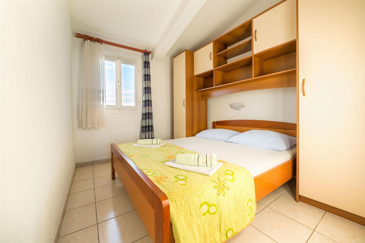 Apartments Zanze Vodice Eksteriør billede
