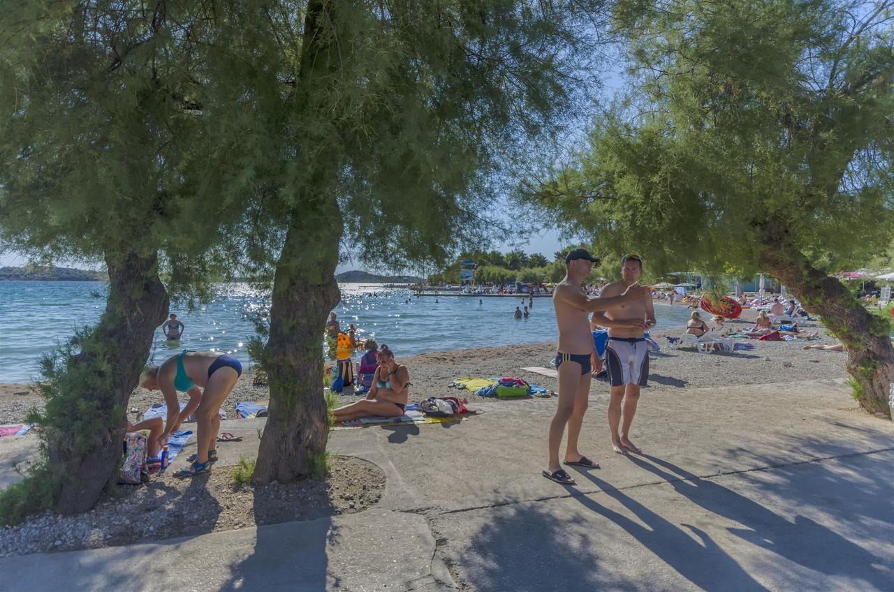 Apartments Zanze Vodice Eksteriør billede