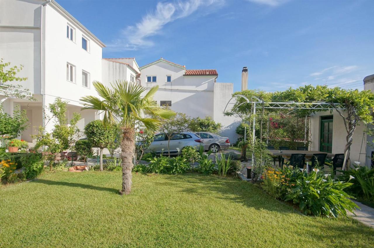 Apartments Zanze Vodice Eksteriør billede